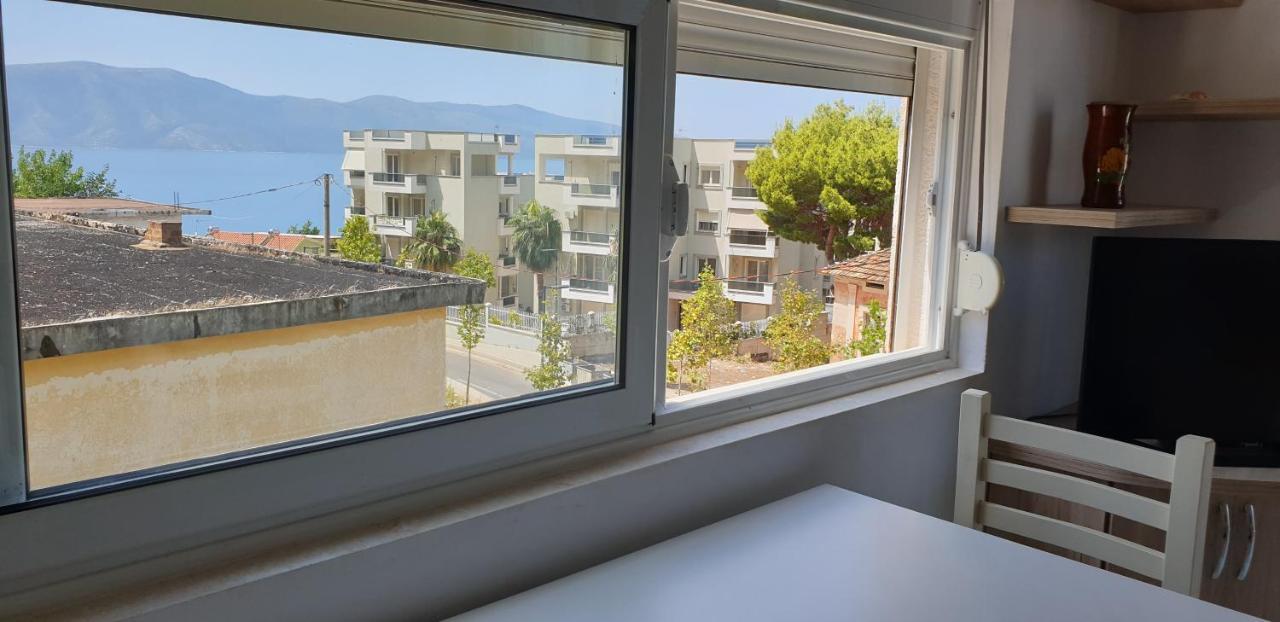 Redsun Apartment Vlorë 外观 照片
